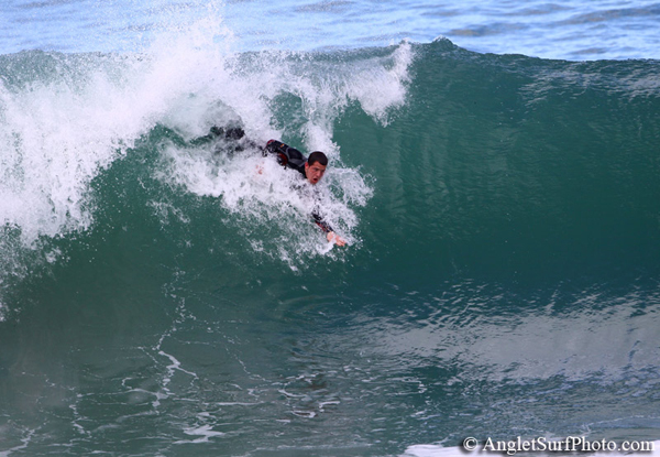 09-03-03-bodysurf-03