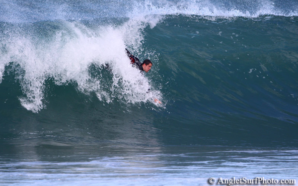 09-03-03-bodysurf-04